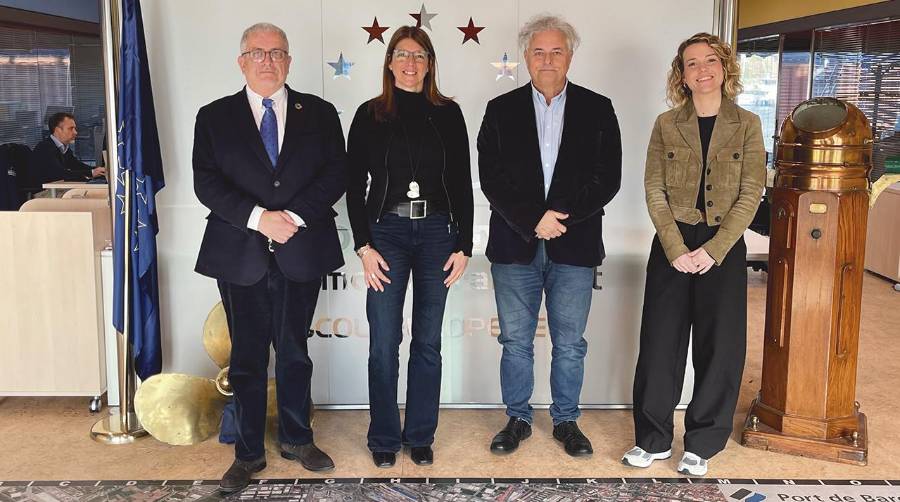 Eduard Rodés, director de Escola Europea - Intermodal Transport; Blanca Guitart, directora de FETEIA-OLTRA; Enric Ticó, presidente de FETEIA-OLTRA; y Marta Miquel, directora de Desarrollo de Negocio de Escola Europea.