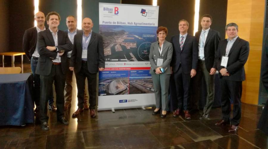 UniportBilbao, junto con representantes de la AP de Bilbao, Bergé, Depósitos Portuarios (Deposa), Servicios Logísticos Portuarios SLP y SGS Española de Control visitan en Zaragoza ENOC 2023.