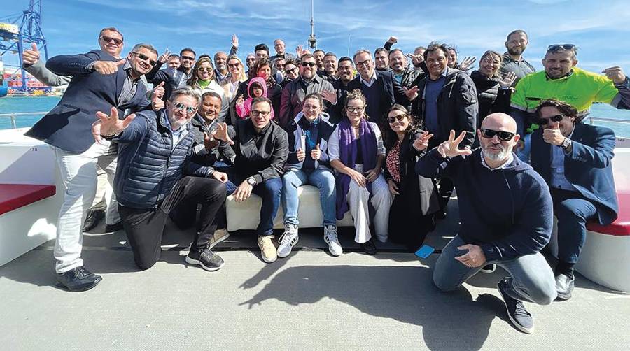 Los alumnos del Máster en Logística y Gestión Portuaria de Brasil de la Fundación Valenciaport se forman en Valencia