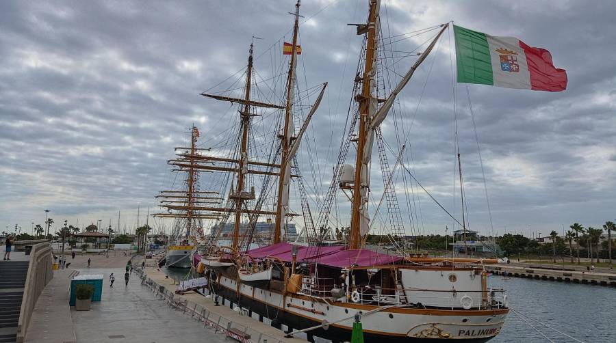 Los veleros de la ruta Iacobus Maris llegan al Puerto de Valencia