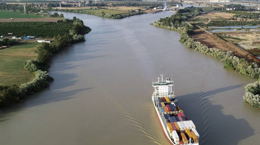 El tr&aacute;fico ferroviario en el Puerto de Sevilla cierra un 2020 de r&eacute;cord creciendo un 6%