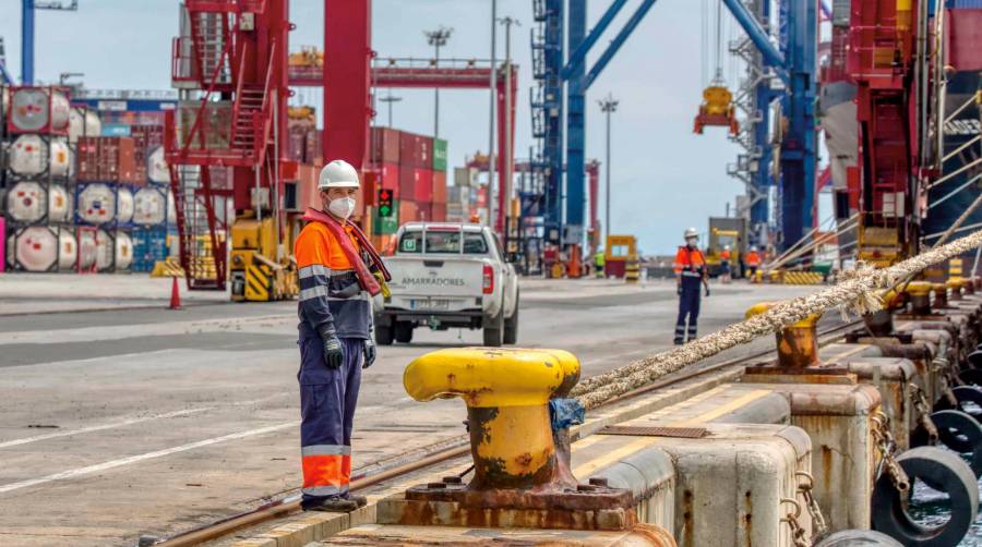 Valenciaport rememora los dos años de pandemia subrayando el rol de la comunidad portuaria