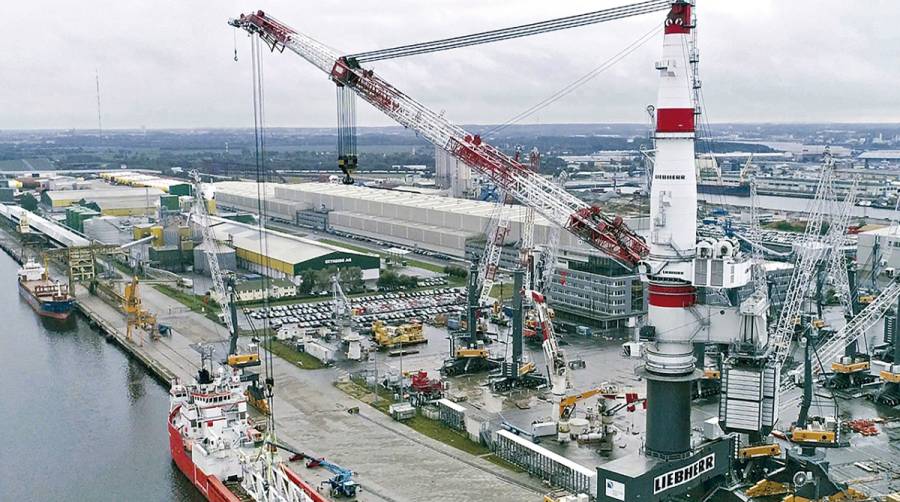 Liebherr pone en el mercado la gr&uacute;a TCC 78000 para cargas de gran envergadura