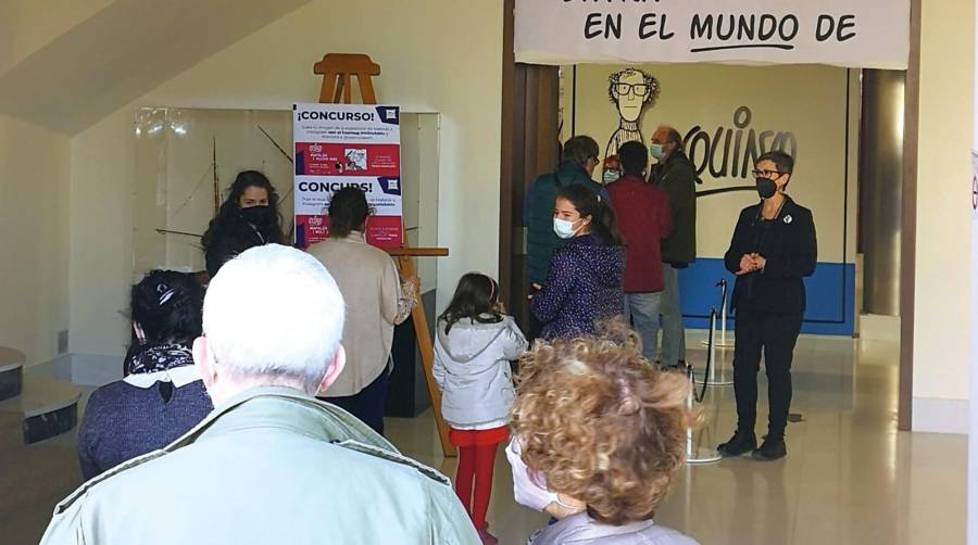 8.000 valencianos visitan la exposición de Quino en el Edificio del Reloj