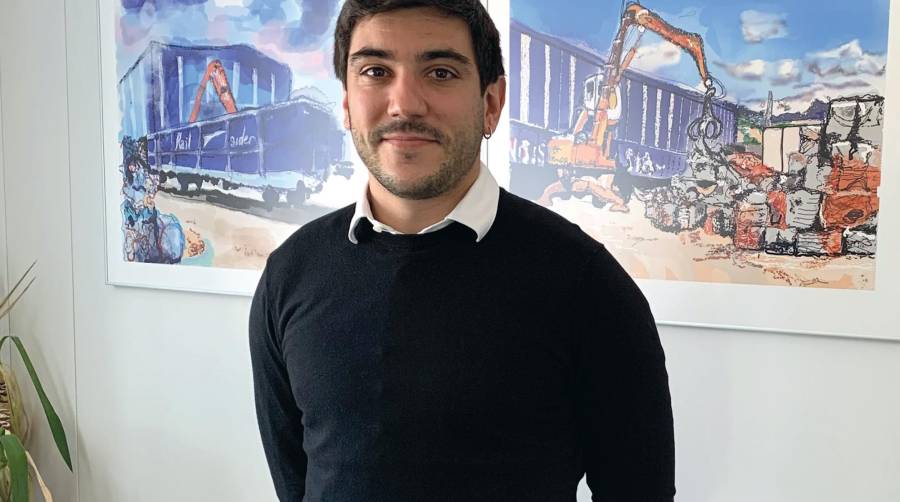 Ferran Busquets, nuevo responsable de Desarrollo Comercial y Ventas de Railsider Mediterráneo, en la sede de Sagunto.