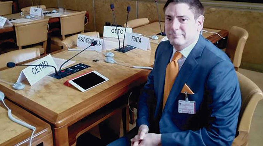 El director general del CETMO, &Ograve;scar Oliver Cristi&agrave;, en la sede de UNECE.