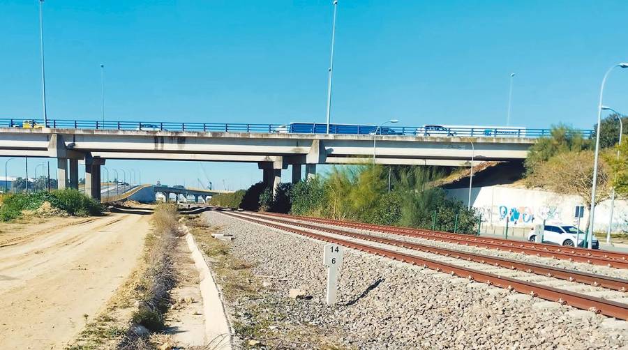 DSV Constructora y Ferroviaria ampliará una playa de vías en el Puerto de Sevilla