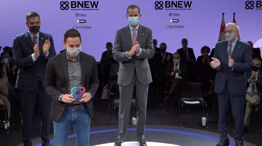 El rey Felipe VI y Pedro S&aacute;nchez presiden los premios a Mejor Innovaci&oacute;n de BNEW