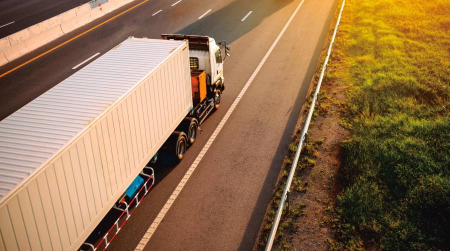 El transporte por carretera ha mostrado su rechazo unánime a la supresión de la bonificación del precio del combustible.