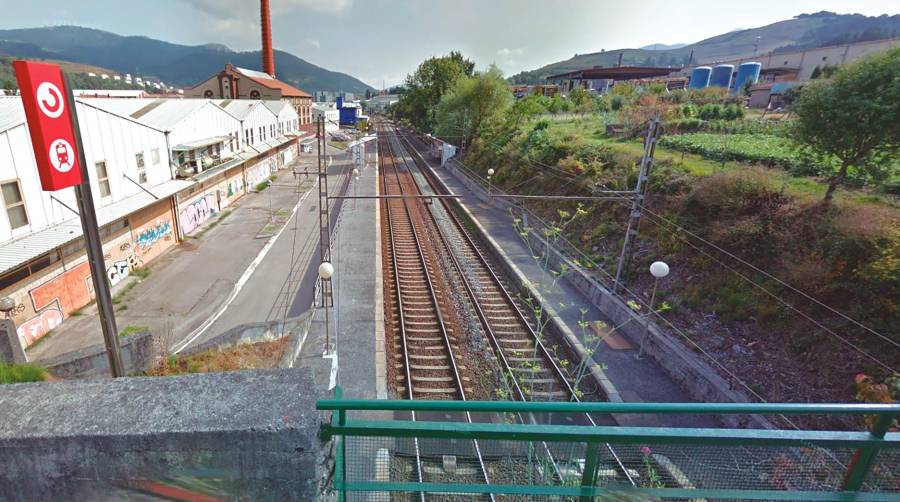 La comarca alavesa de Ayala está atravesada por la línea ferroviaria Miranda de Ebro-Bilbao, clave para las mercancías.